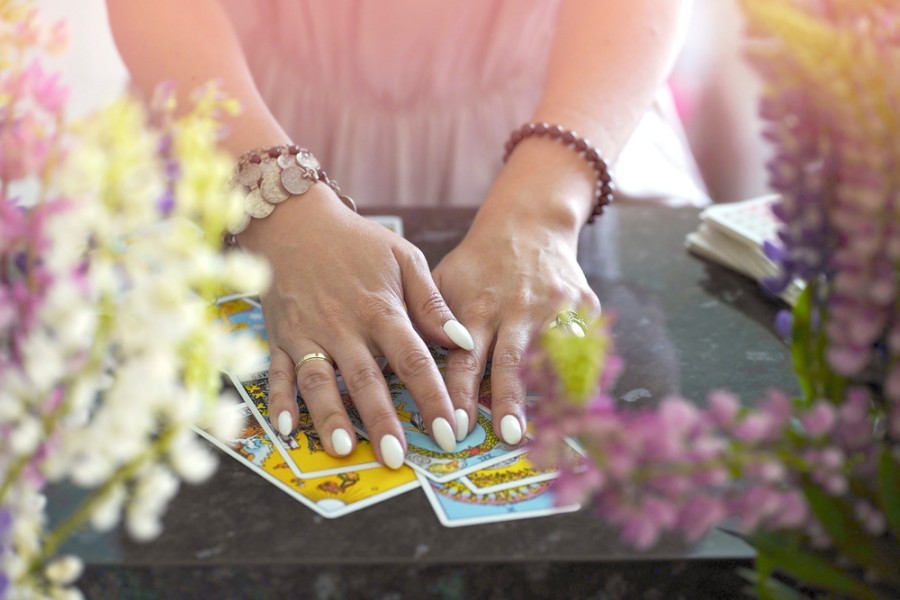 Comment interpréter les cartes du tarot persan ?